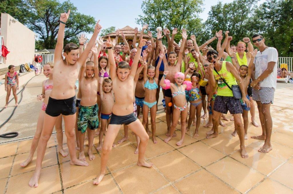 Camping Parc Bellevue Cannes Bagian luar foto