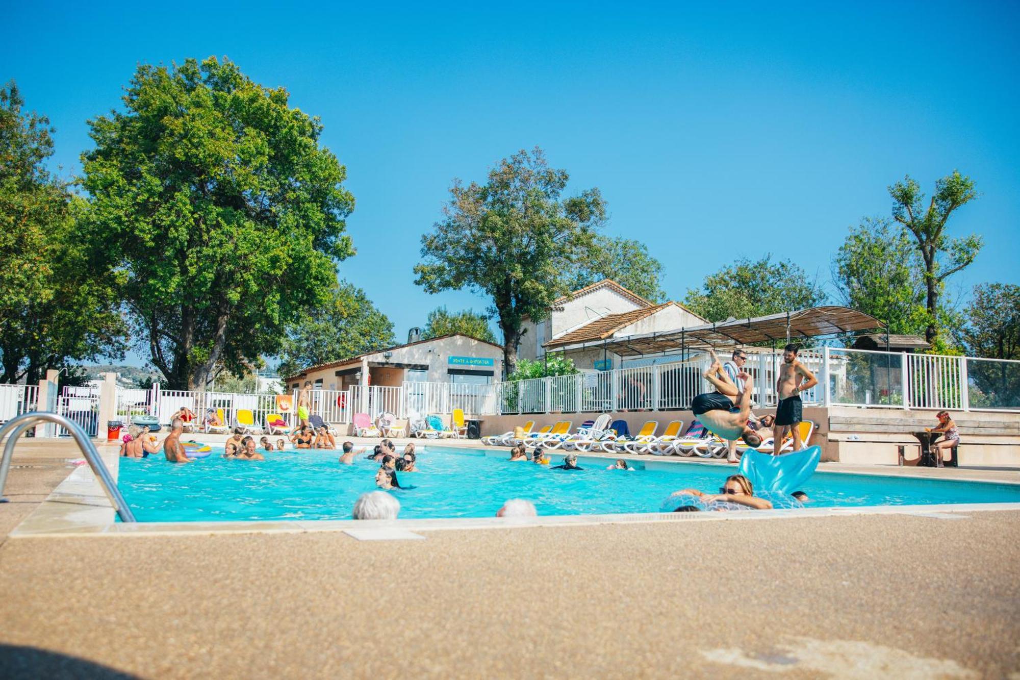 Camping Parc Bellevue Cannes Bagian luar foto